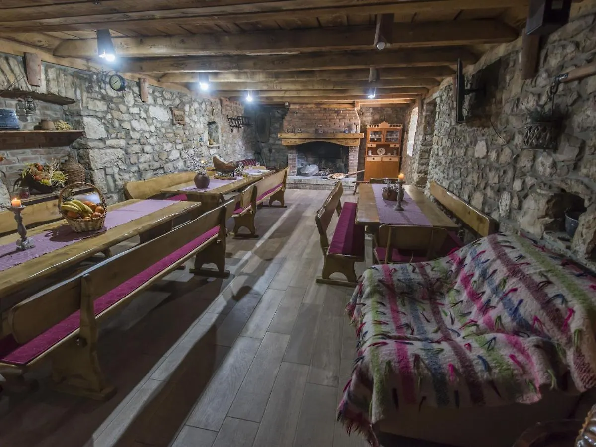 Cozy Holiday Home In Opot With Private Pool Benkovac 0*,